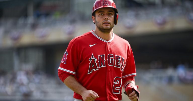 Sources: Ohtani’s ex-teammate Fletcher used same bookie as Mizuhara