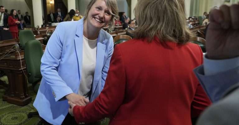 California lawmakers revive debate on requiring Big Tech to pay for news