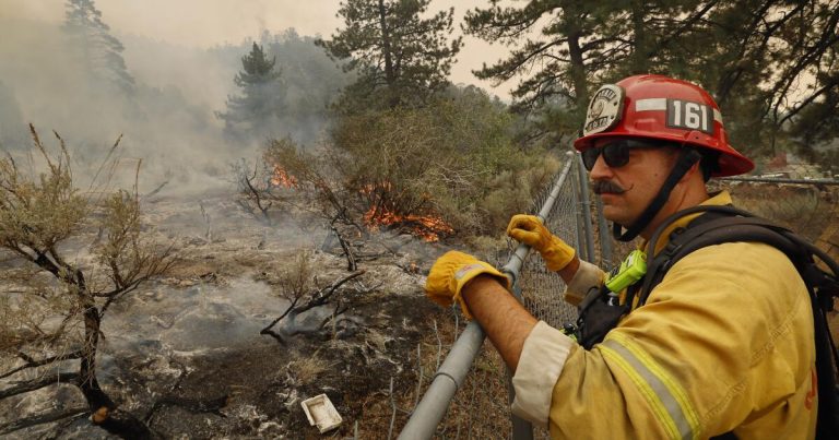 Favorable weather helps firefighters contain three major wildfires
