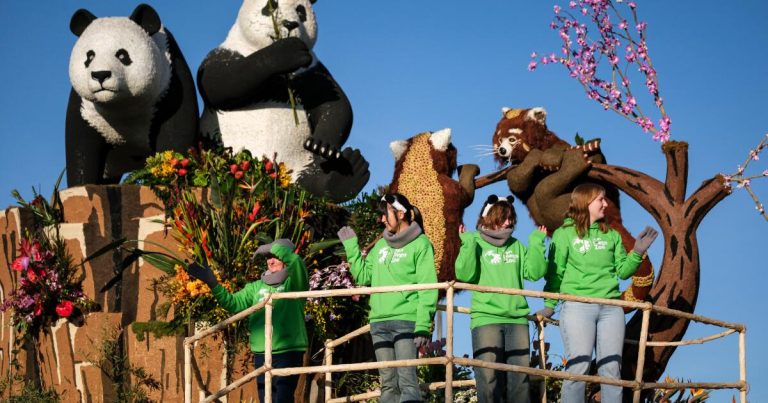 San Diego Zoo float wins top award in 136th Rose Parade