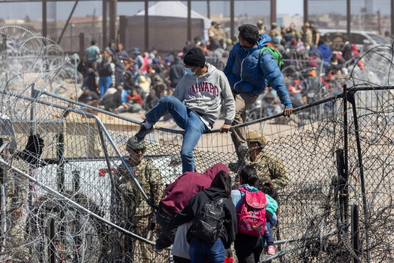 Solving the Border Crisis – The Political Insider